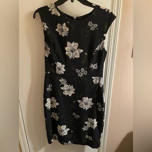 Banana Republic Black Floral Dress - Size 6